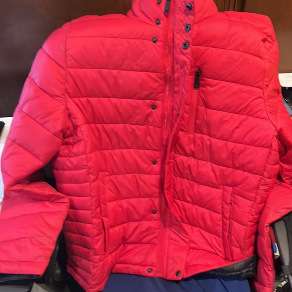 KENNETH COLE NEW YORK  Puffer Jacket In Red - Size Large - Picture 3 of 6